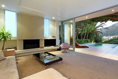 5 Bedroom self catering large villa to rent in Camps Bay