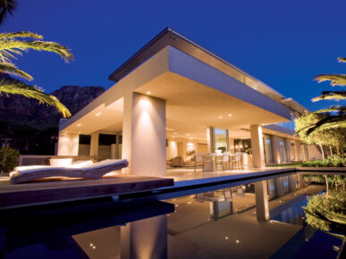 008 Bond Villa in Camps Bay
