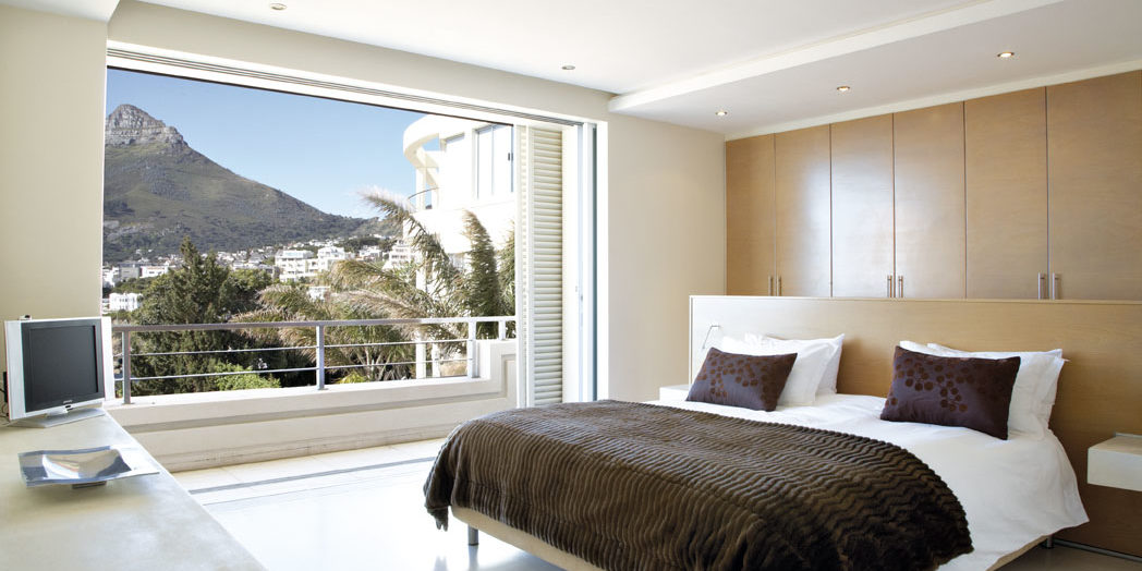 Holiday Villa to rent in Bakoven, Camps Bay