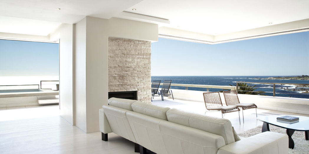 Penthouse apartment to rent in Camps Bay