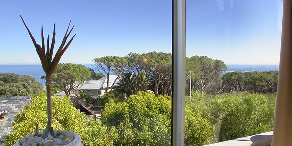 Dunkeld Village 3 bed townhouse to rent in Camps Bay