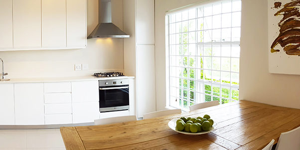 1 Bedroom holiday house with a view and garden to rent Bakoven