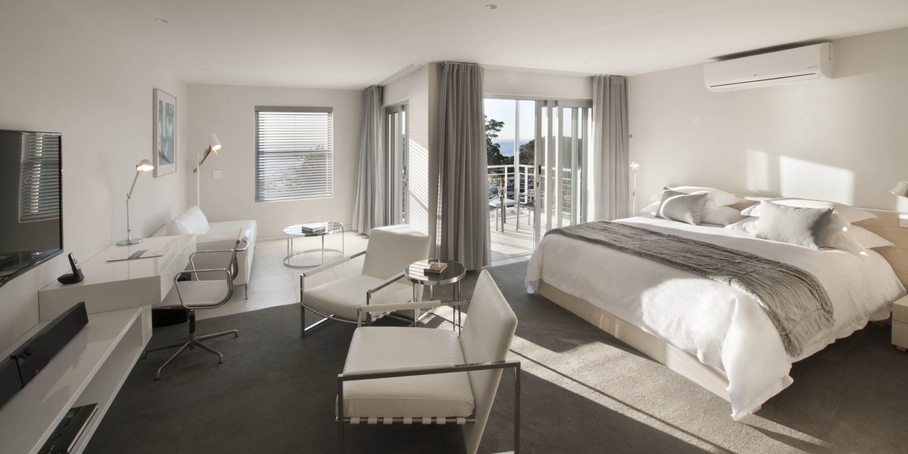 Holiday apartment to rent in Camps Bay