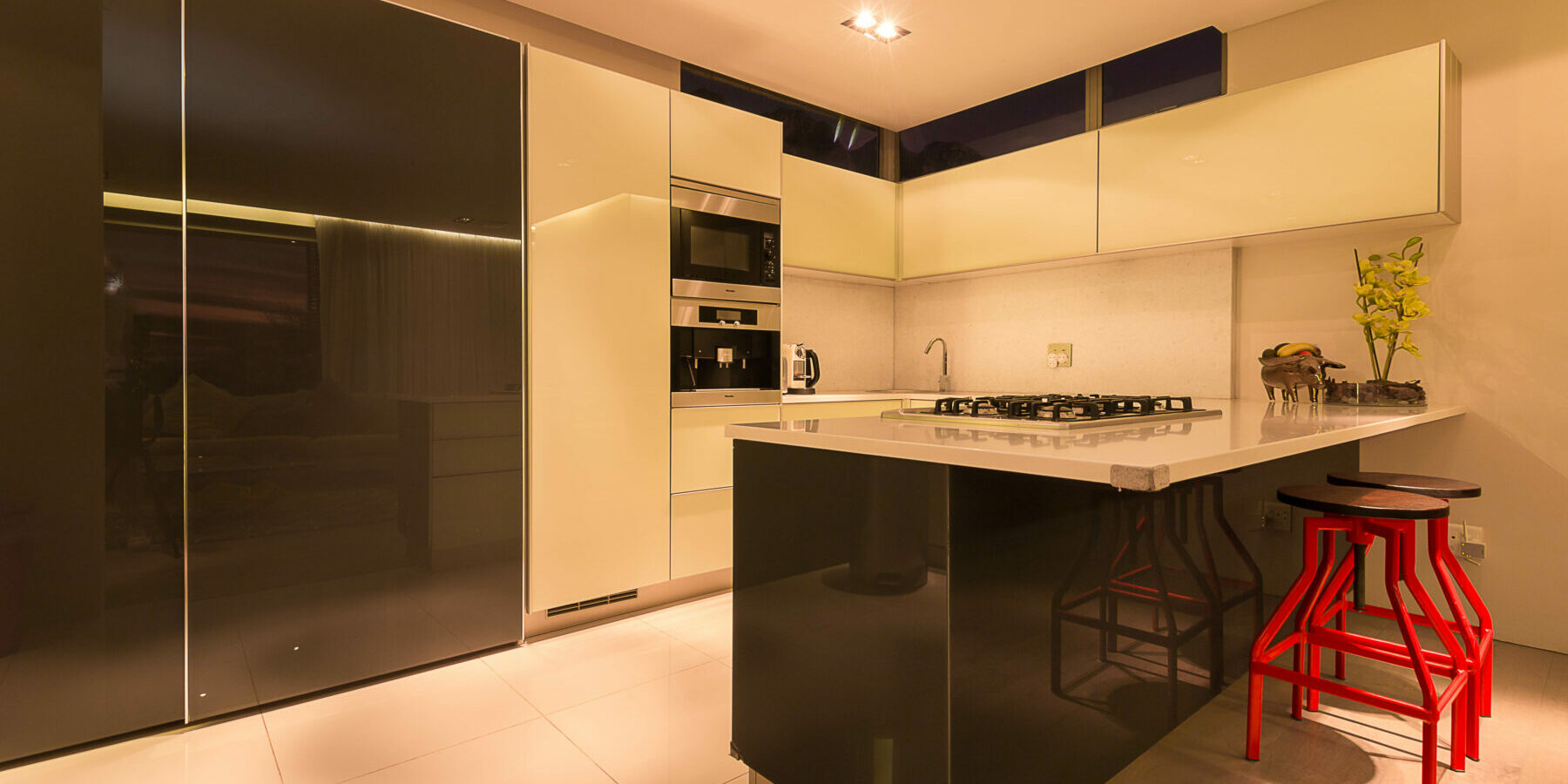 3 Bed villa in Central Drive Camps Bay