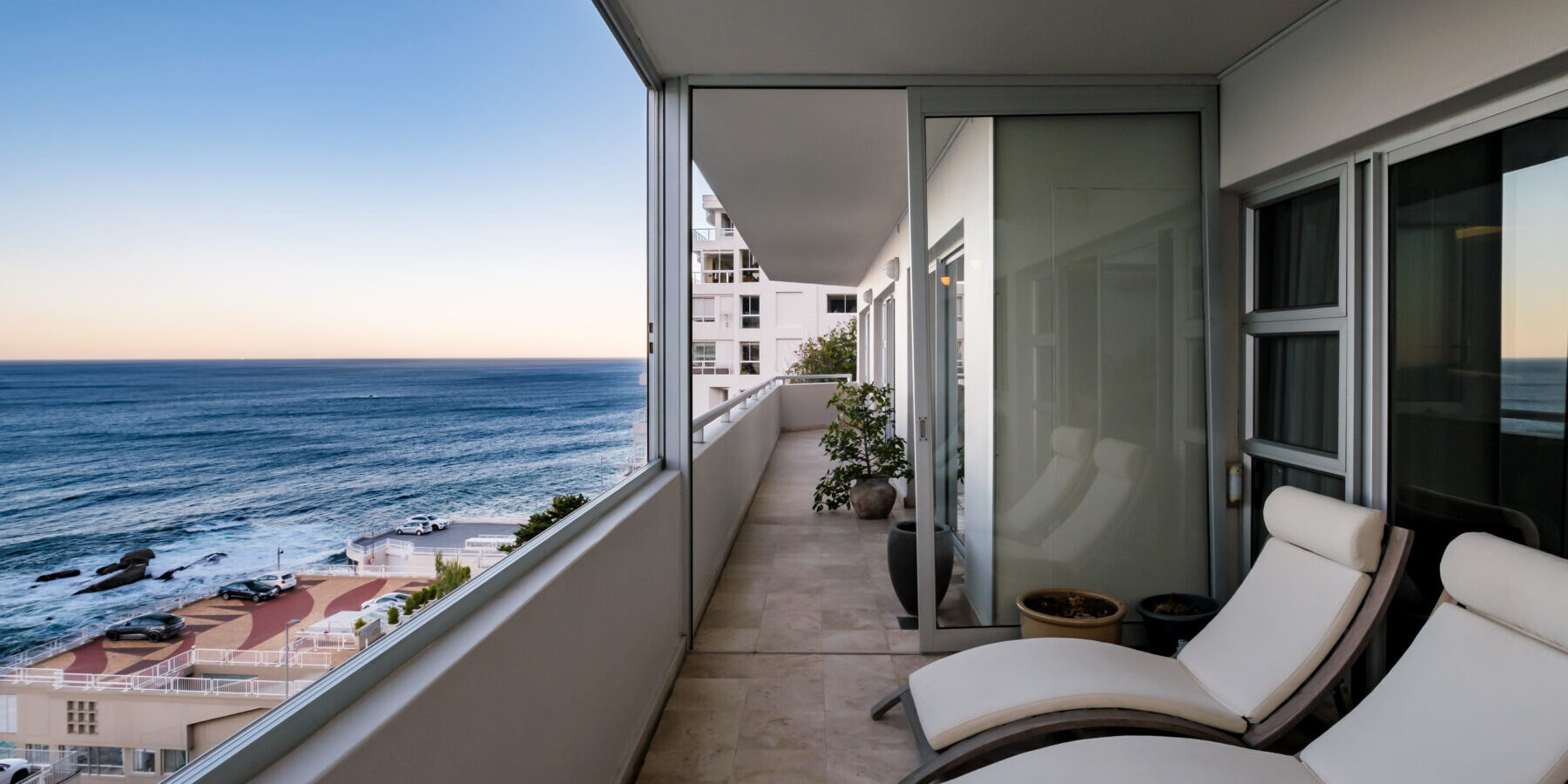 Dunmore Clifton view apartment