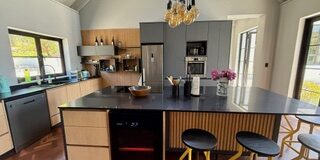 Stellenbosch Villa Farm Stay, 4 bedroom, 2 bathrooms