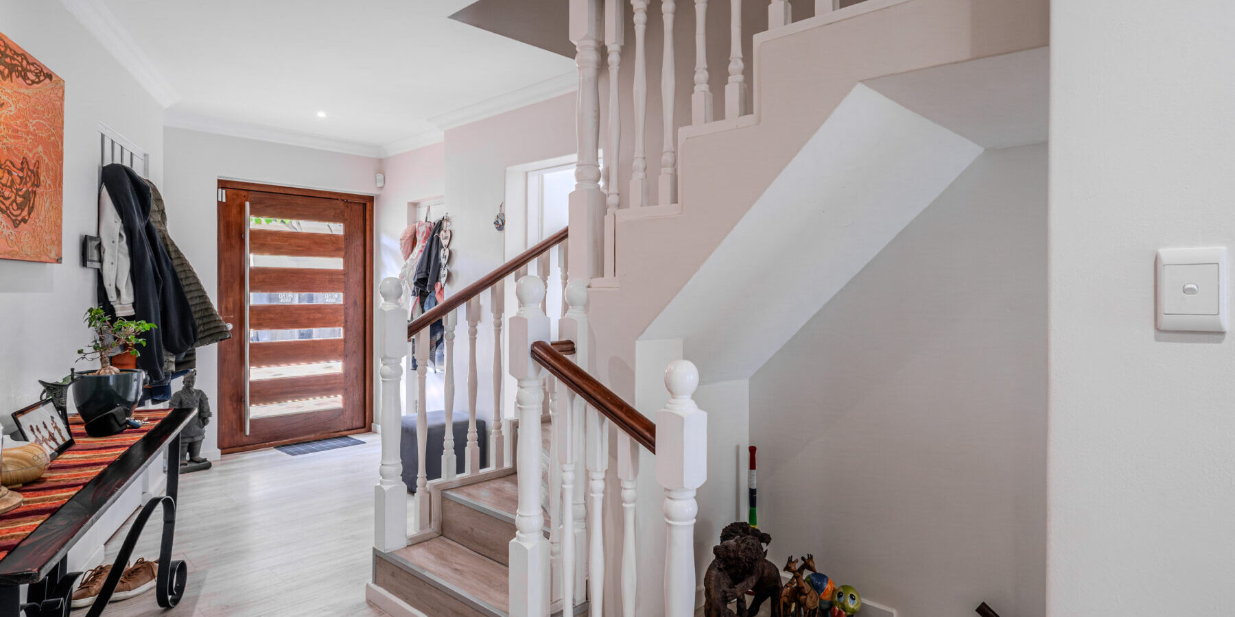 3 Bedroom house to rent in 1st Crescent, Camps Bay