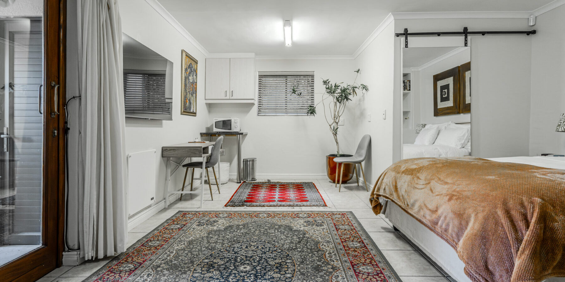 3 Bedroom house to rent in 1st Crescent, Camps Bay