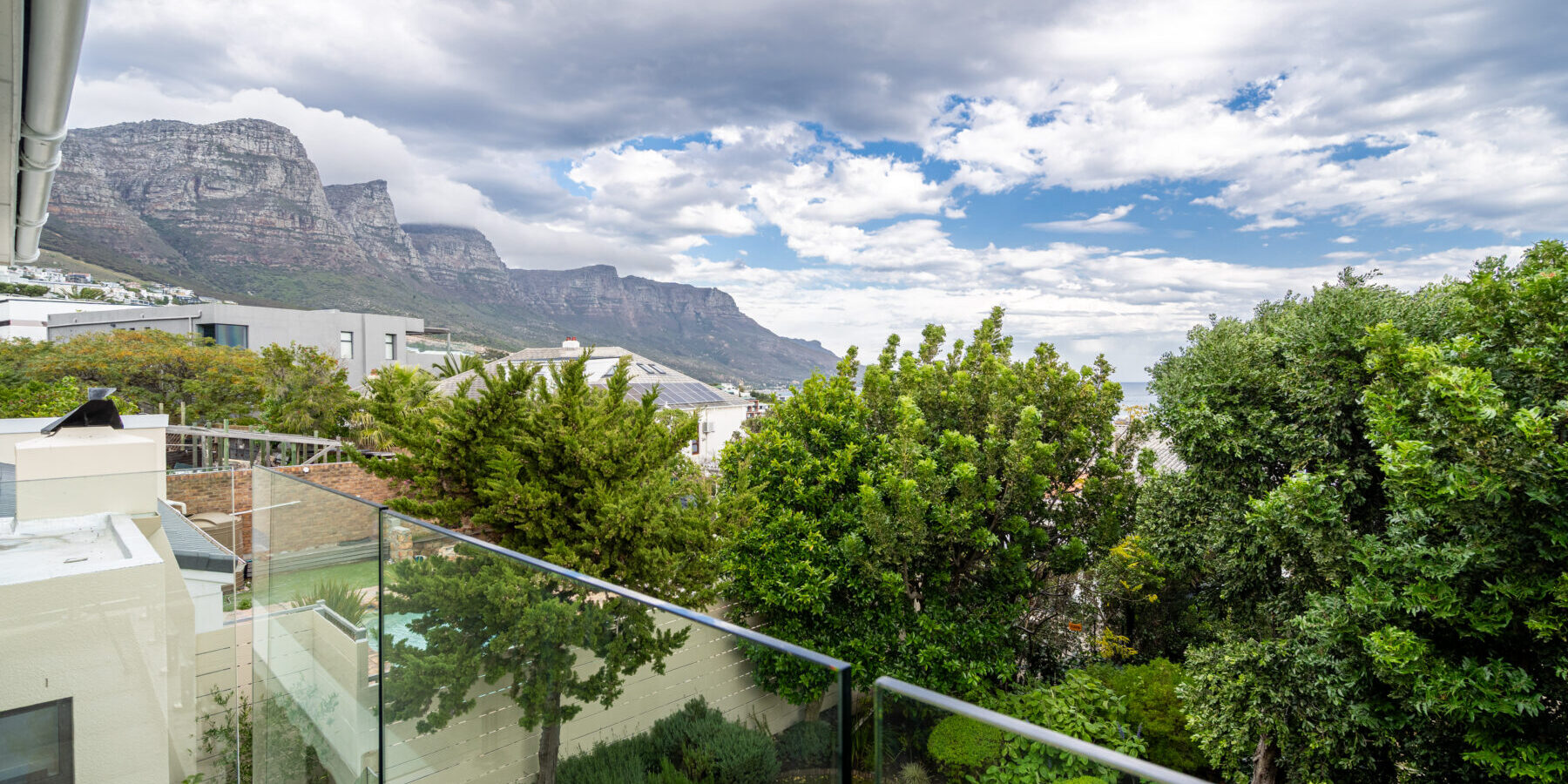 3 Bedroom house to rent in 1st Crescent, Camps Bay